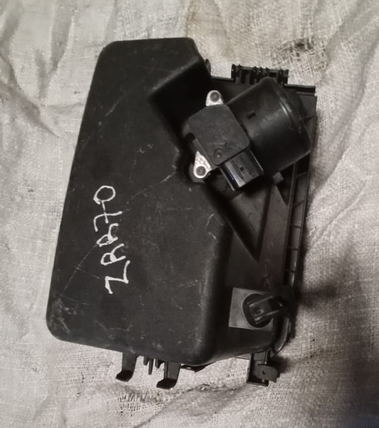 Noah ZRR70 3ZR