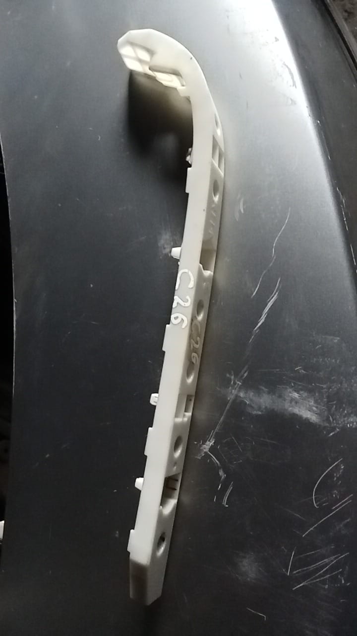 Nissan Serena C26 Rear Bumperslide