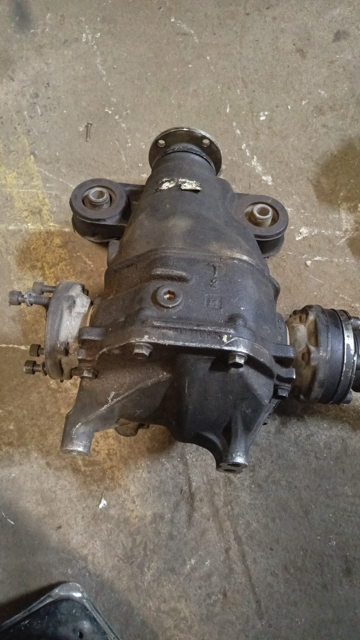 Toyota Mark X Rear Diff